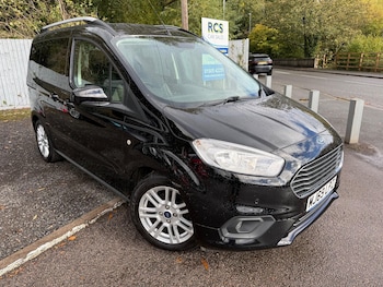 2019 (69) - 1.0 EcoBoost Titanium Euro 6 5dr