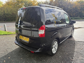 Used Ford Tourneo Courier 2019 for sale - 76295282: Photo