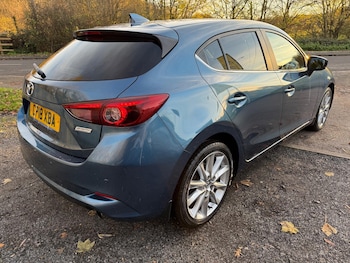 Used Mazda Mazda3 2018 for sale - 76633503: Photo