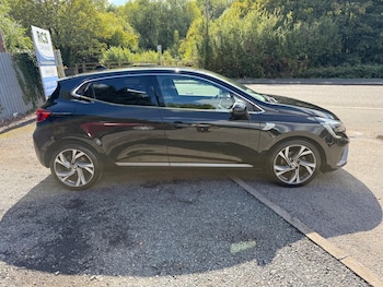 Used Renault Clio 2021 for sale - 75719418: Photo