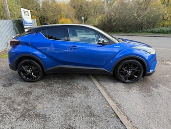 Used Toyota C-HR 2017 for sale - 76337198: Photo