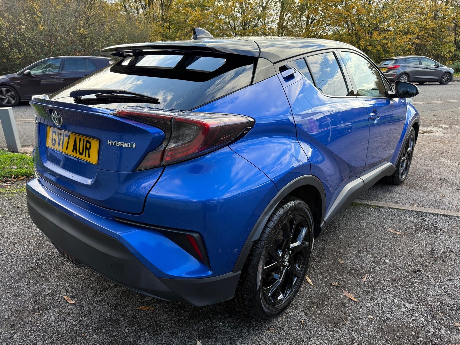 Used Toyota C-HR 2017 for sale - 76337198: Photo 4