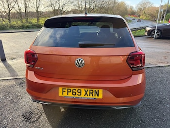 Used Volkswagen Polo 2019 for sale - 76926581: Photo