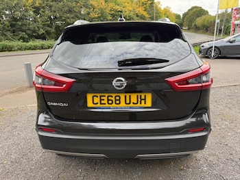 Used Nissan Qashqai 2018 for sale - 76108436: Photo