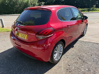 Used Peugeot 208 2018 for sale - 78675261: Photo