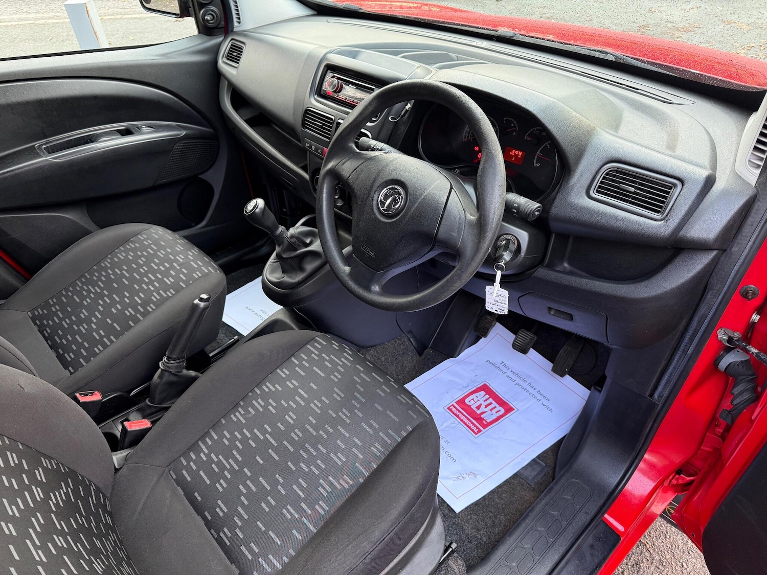 Used Vauxhall Combo 2015 for sale - 76658017: Photo 16