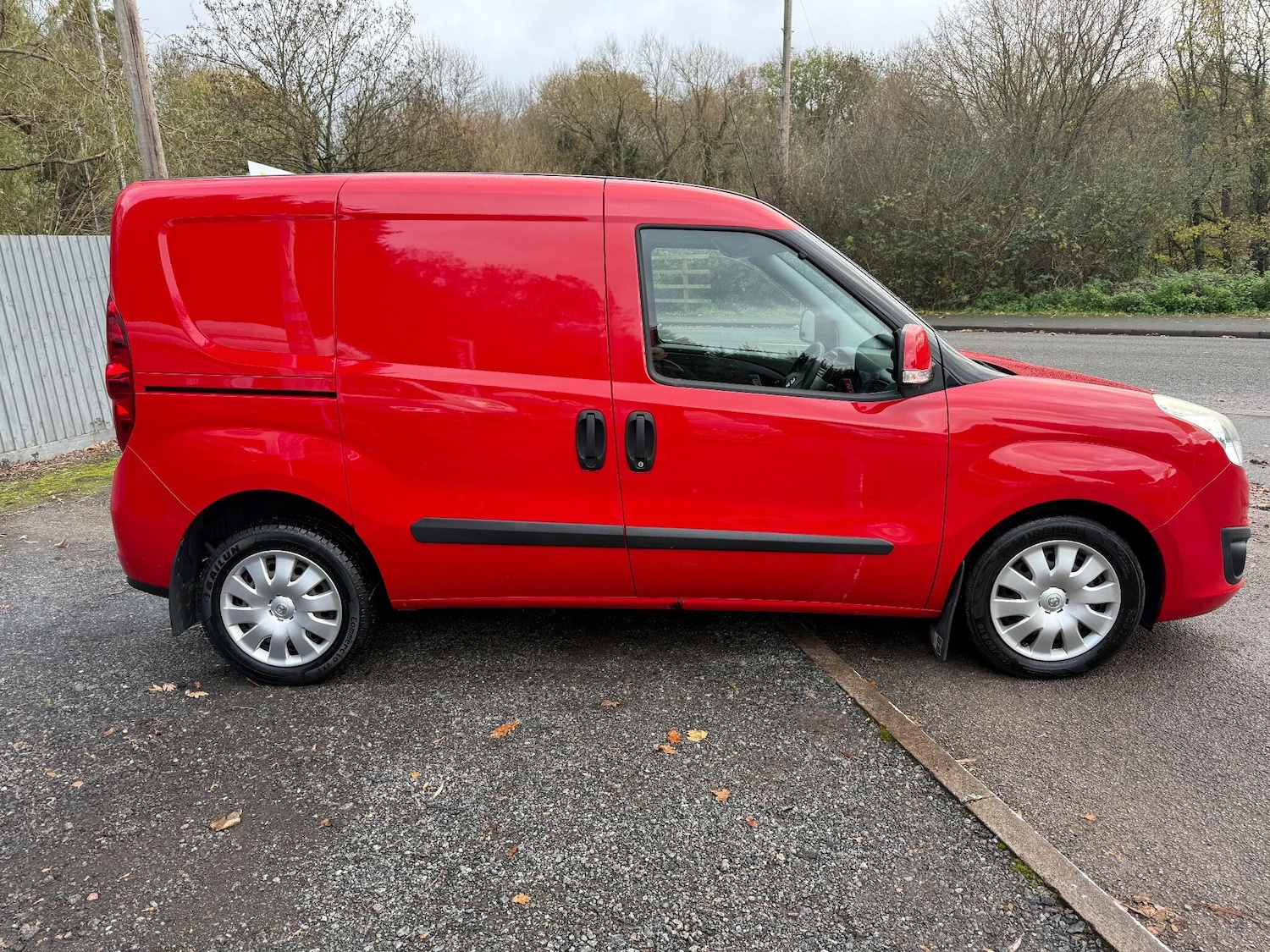 Used Vauxhall Combo 2015 for sale - 76658017: Photo 3