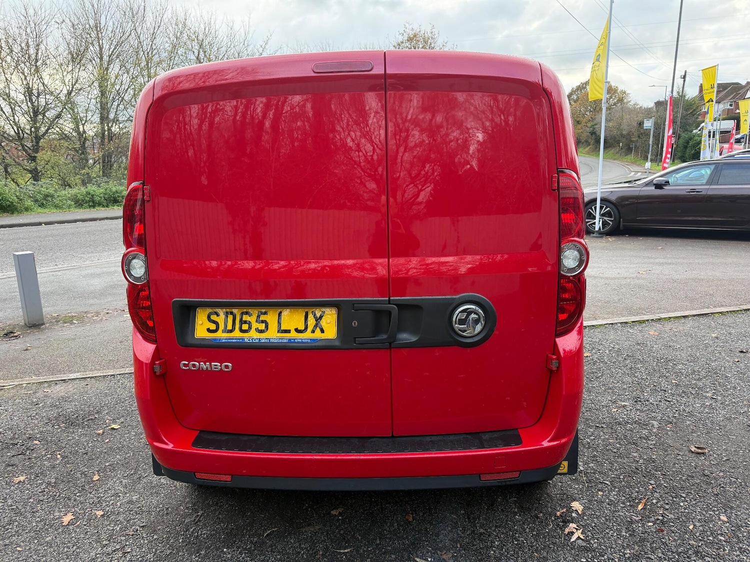 Used Vauxhall Combo 2015 for sale - 76658017: Photo 5