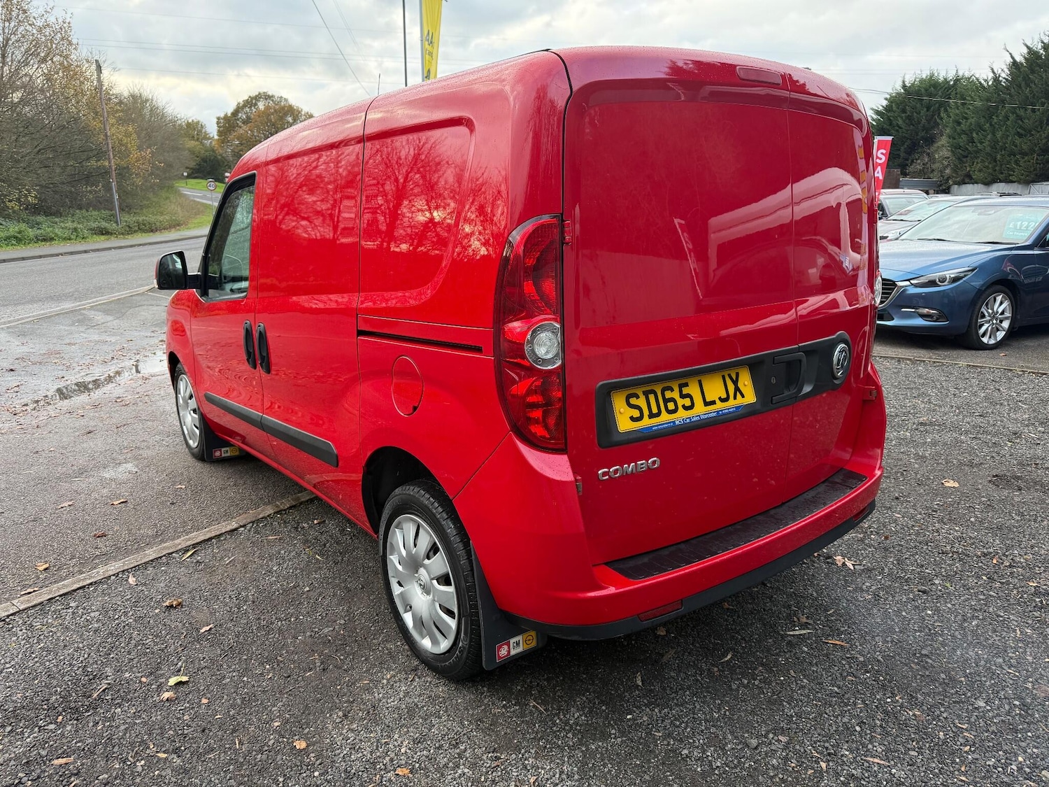 Used Vauxhall Combo 2015 for sale - 76658017: Photo 6