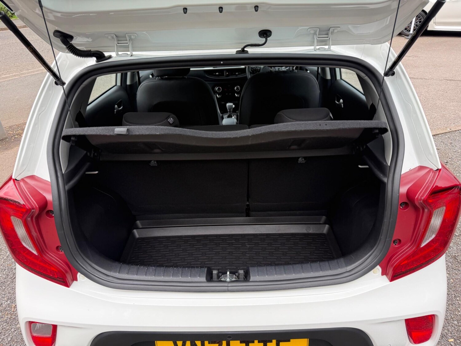 Used Kia Picanto 2021 for sale - 76099487: Photo 10