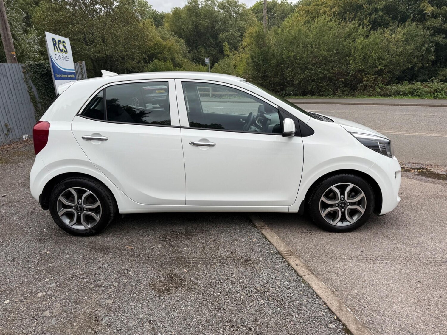 Used Kia Picanto 2021 for sale - 76099487: Photo 3
