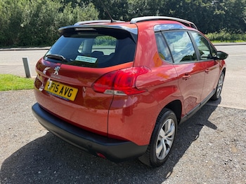 Used Peugeot 2008 2015 for sale - 78923401: Photo