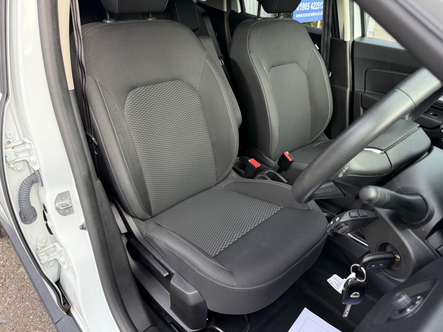 Used Dacia Duster 2018 for sale - 76072877: Photo 13