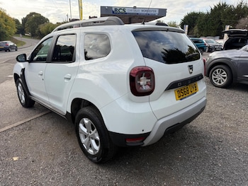 Used Dacia Duster 2018 for sale - 76072877: Photo 4