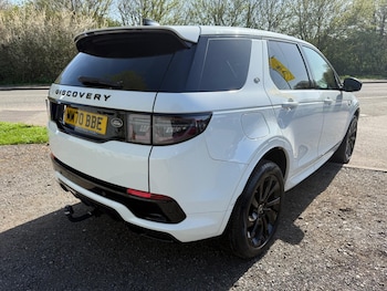 Used Land Rover Discovery Sport 2020 for sale - 78101001: Photo