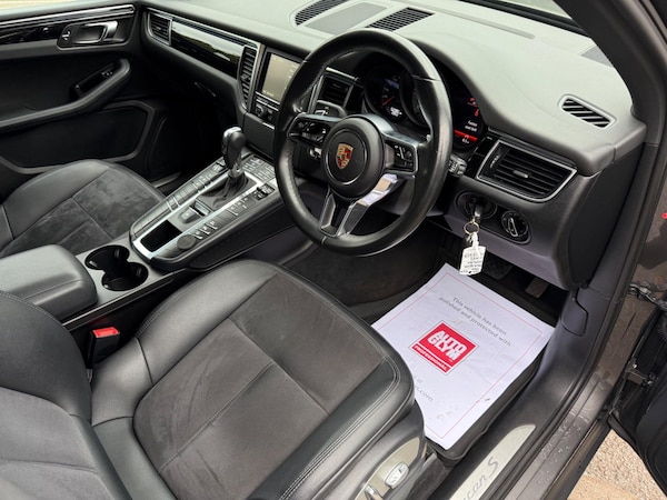 Used Porsche Macan 2015 for sale - 76108371: Photo 17