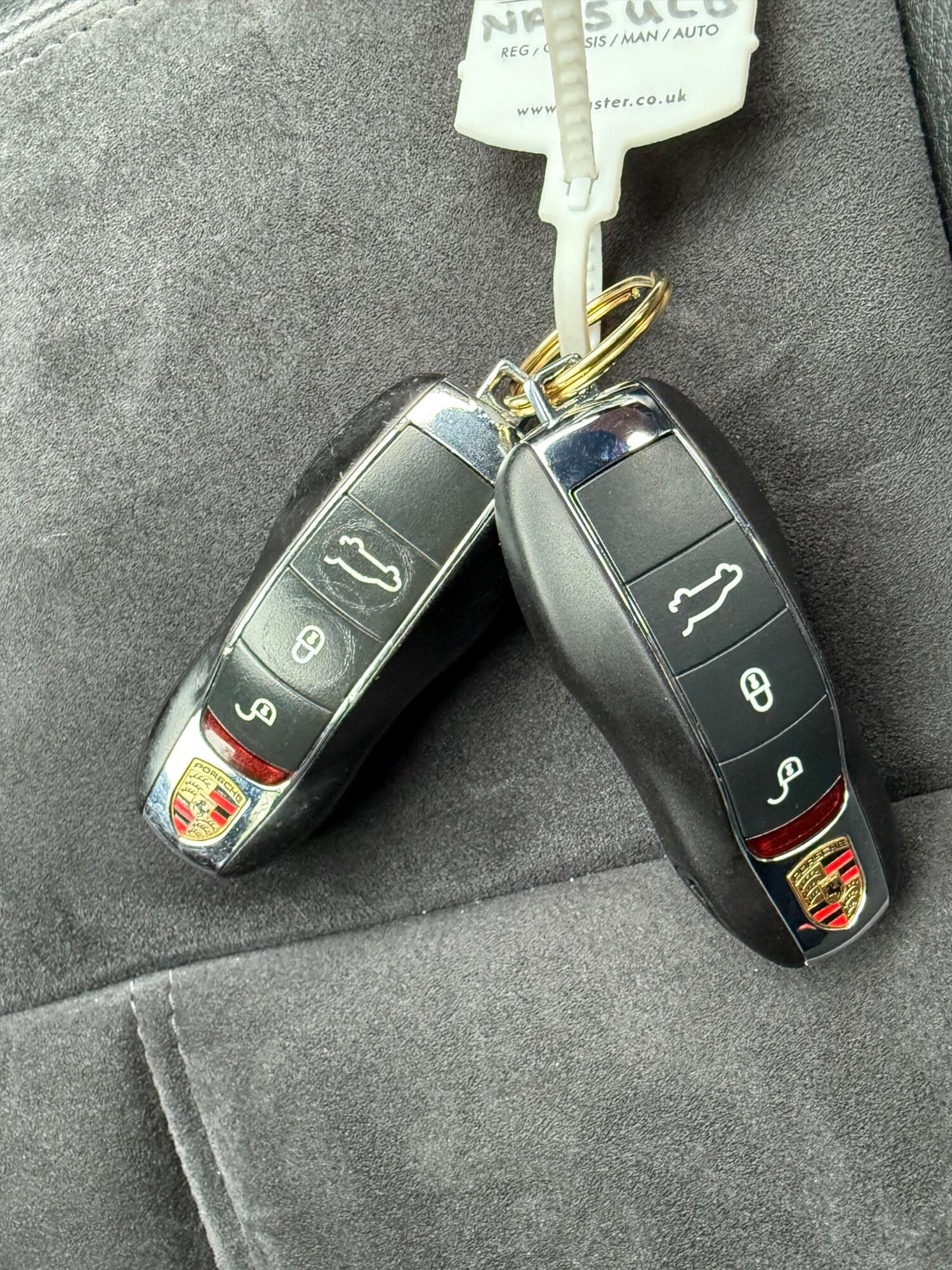 Used Porsche Macan 2015 for sale - 76108371: Photo 19