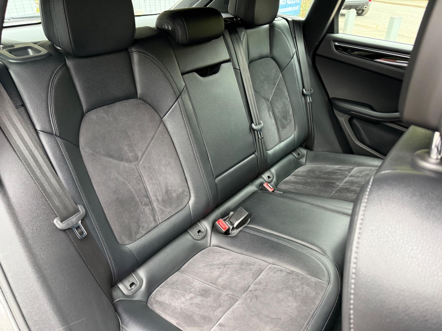 Used Porsche Macan for sale - 76997544: Photo 14