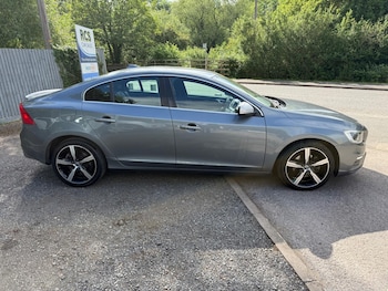 Used Volvo S60 2017 for sale - 78548502: Photo