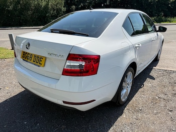Used Skoda Octavia 2018 for sale - 78637063: Photo