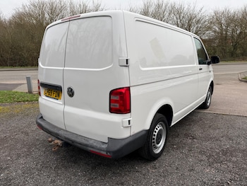 Used Volkswagen Transporter 2019 for sale - 77550744: Photo