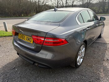 Used Jaguar XE 2015 for sale - 77754238: Photo