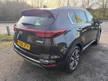 Used Kia Sportage 2020 for sale - 76975554: Photo