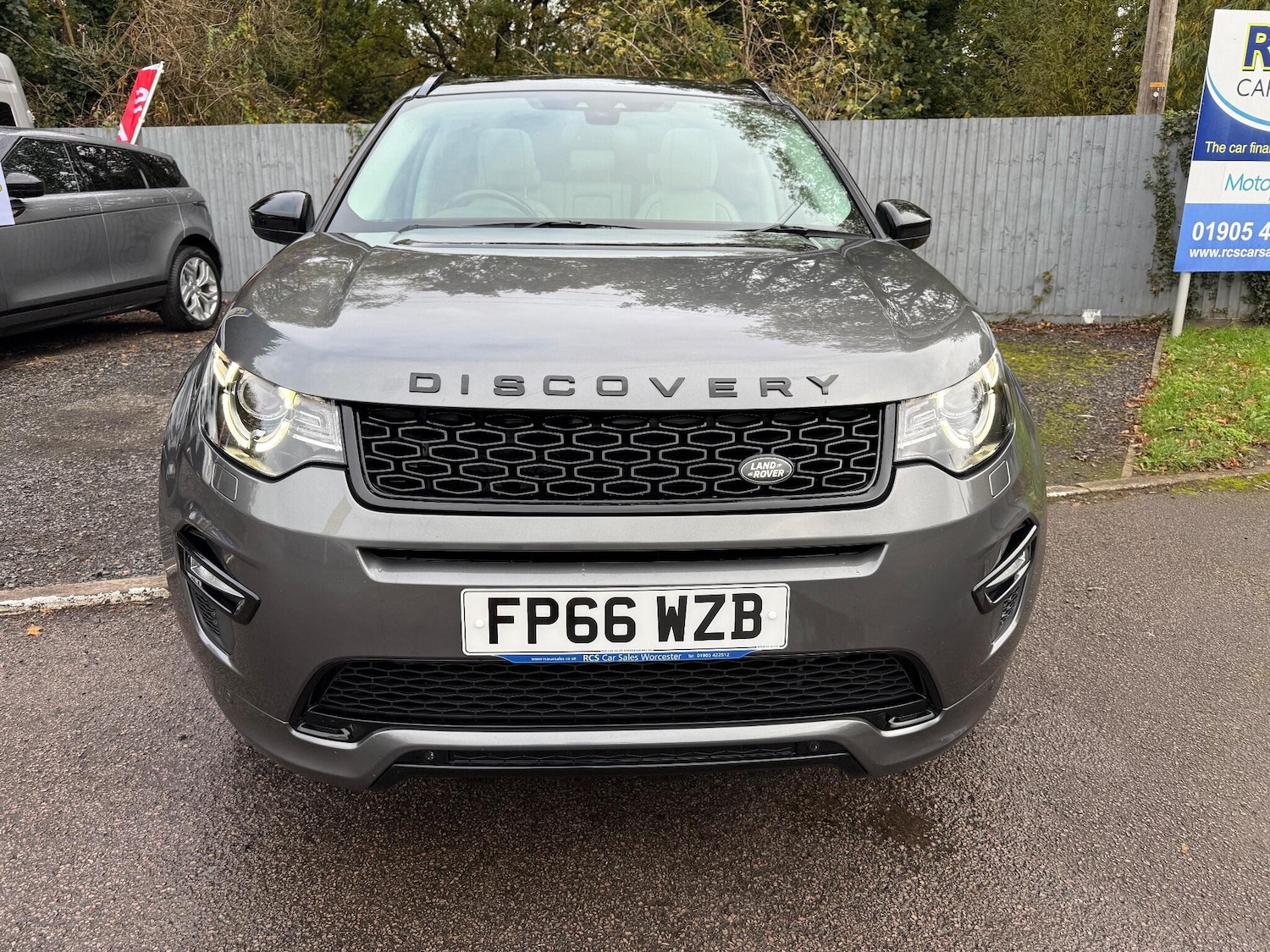 Used Land Rover Discovery Sport 2016 for sale - 76371468: Photo 9