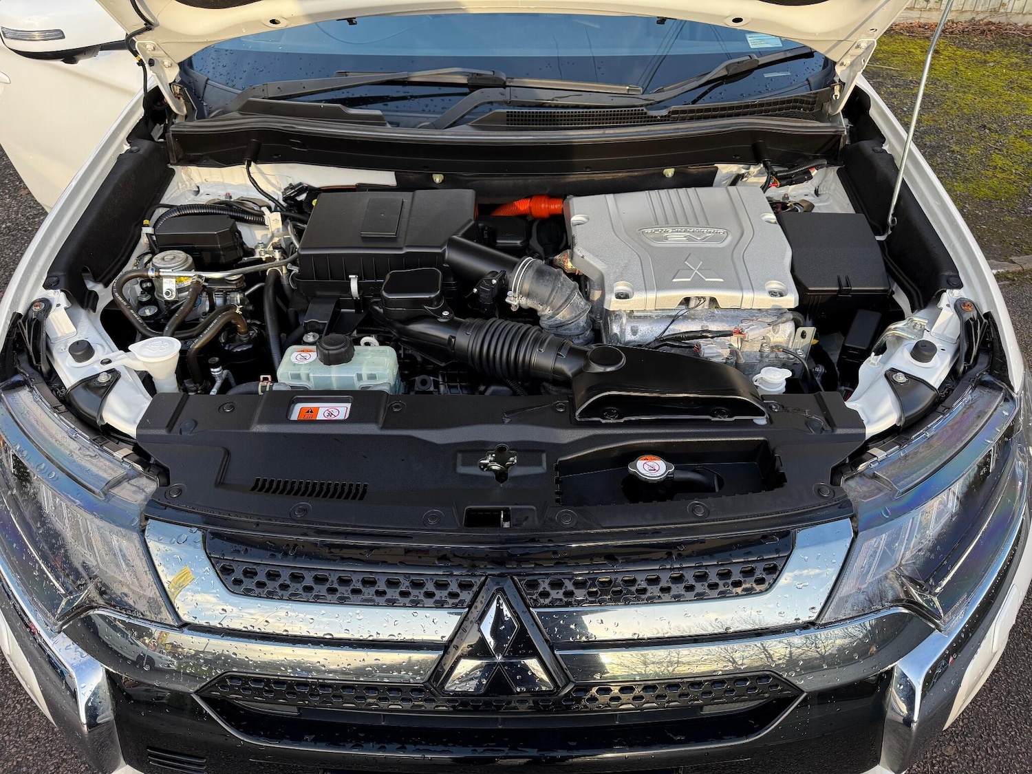 Used Mitsubishi Outlander 2018 for sale - 77120300: Photo 11