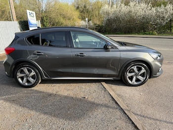 Used Ford Focus 2019 for sale - 78086896: Photo