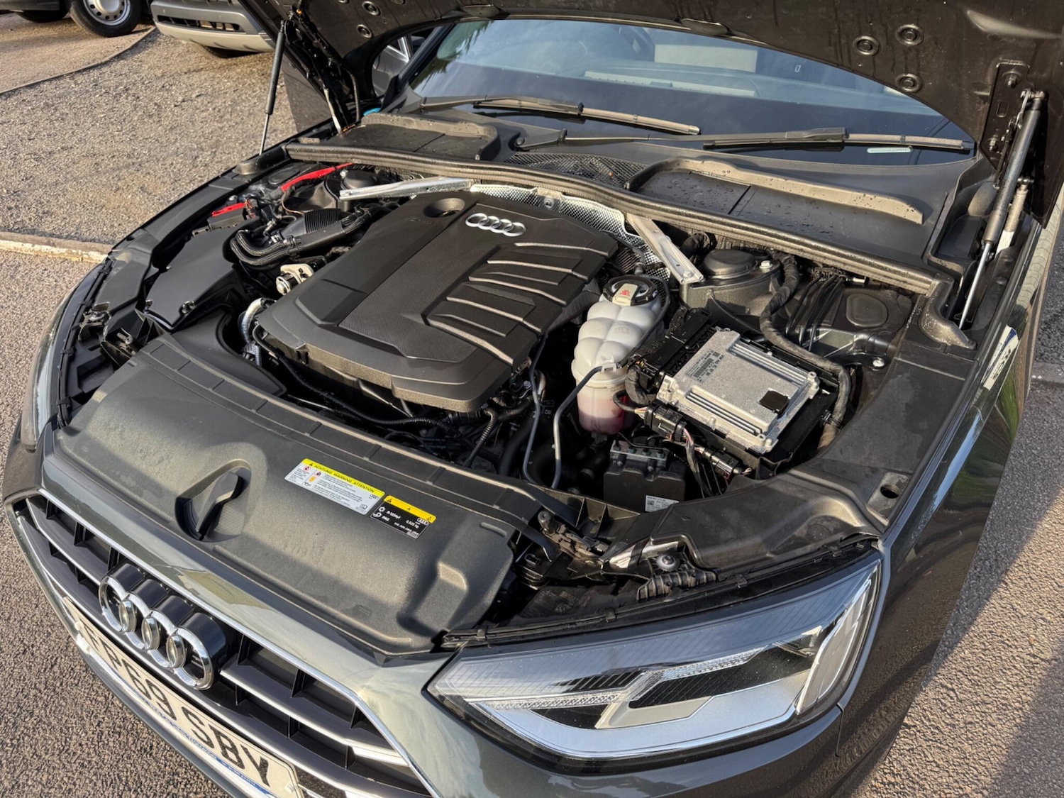 Used Audi A4 Avant 2019 for sale - 76239371: Photo 10