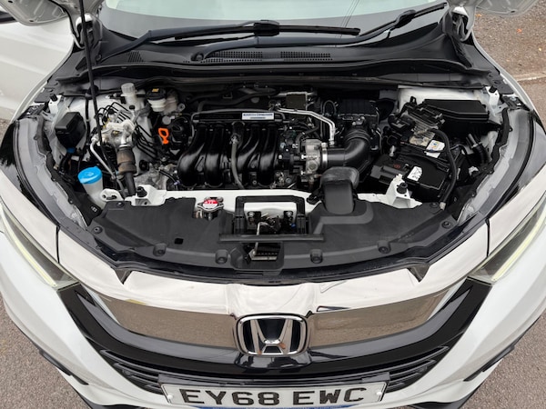 Used Honda HR-V 2018 for sale - 75623803: Photo 11