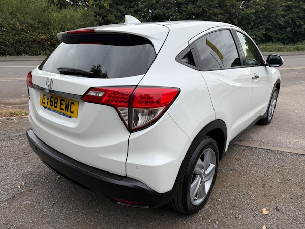 Used Honda HR-V 2018 for sale - 75623803: Photo 4