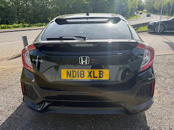 Used Honda Civic 2018 for sale - 78259984: Photo