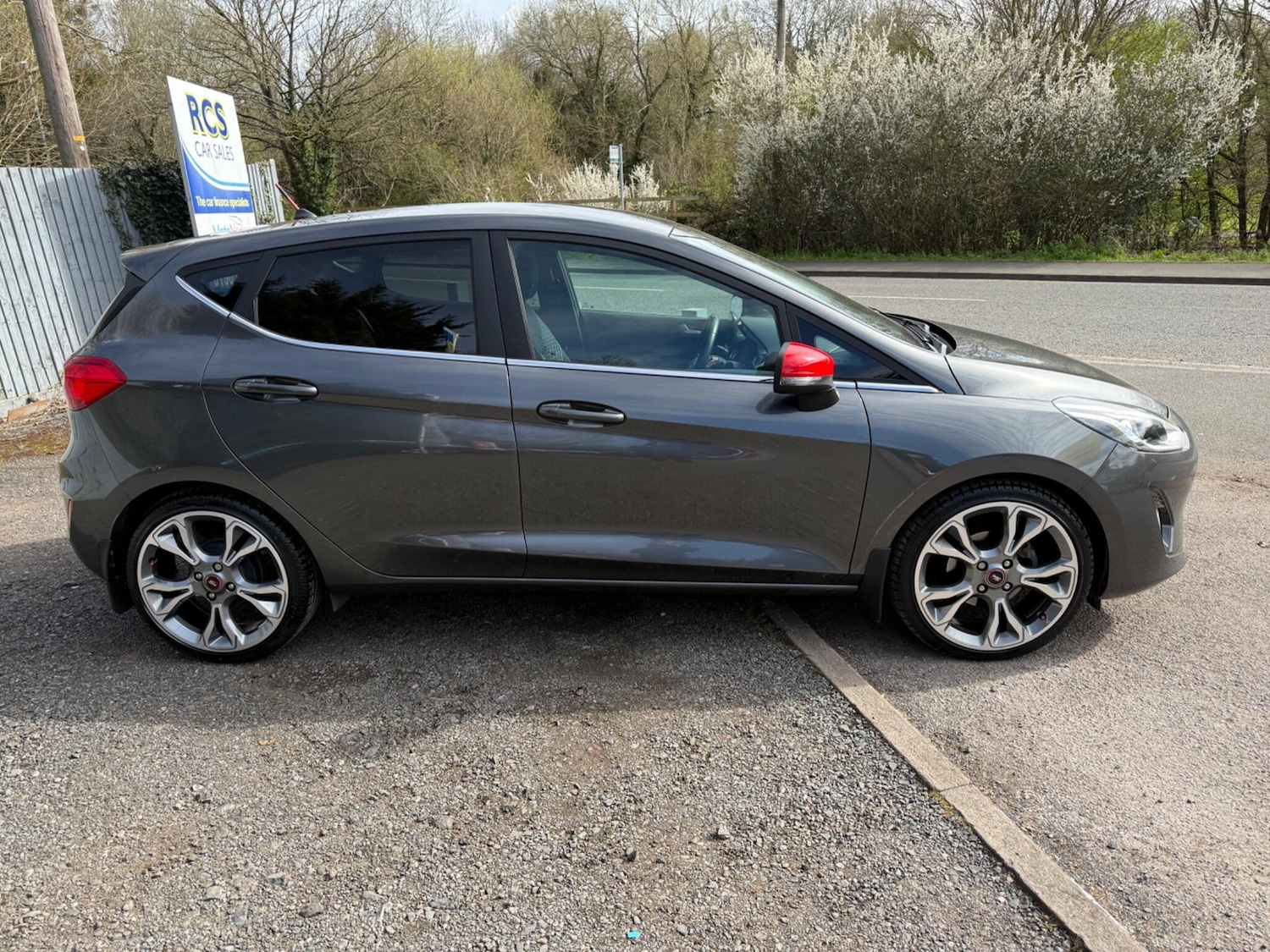 Used Ford Fiesta 2017 for sale - 78034893: Photo 3
