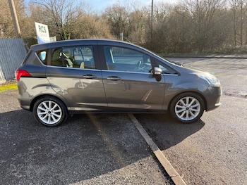Used Ford B-MAX 2017 for sale - 77344634: Photo