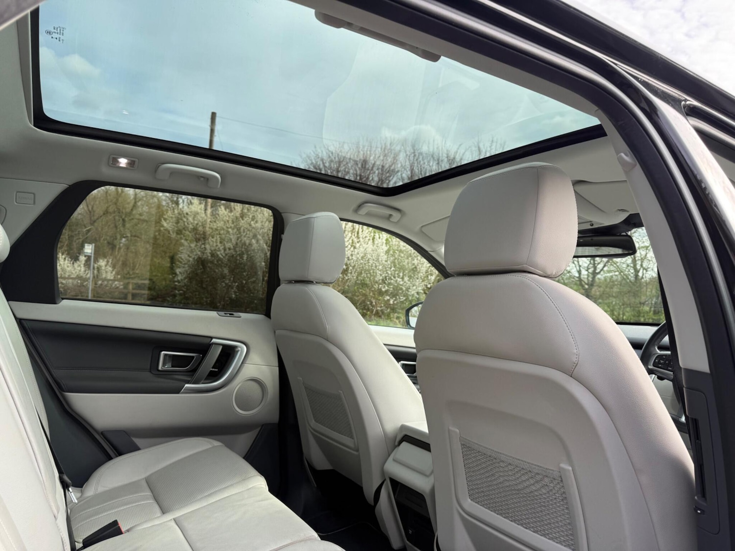 Used Land Rover Discovery Sport for sale - 78170624: Photo 17