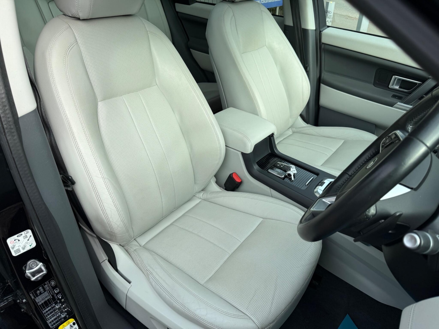 Used Land Rover Discovery Sport for sale - 78170624: Photo 18