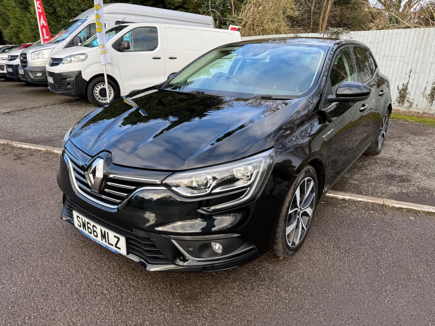 Used Renault Megane 2016 for sale - 77331079: Photo 8