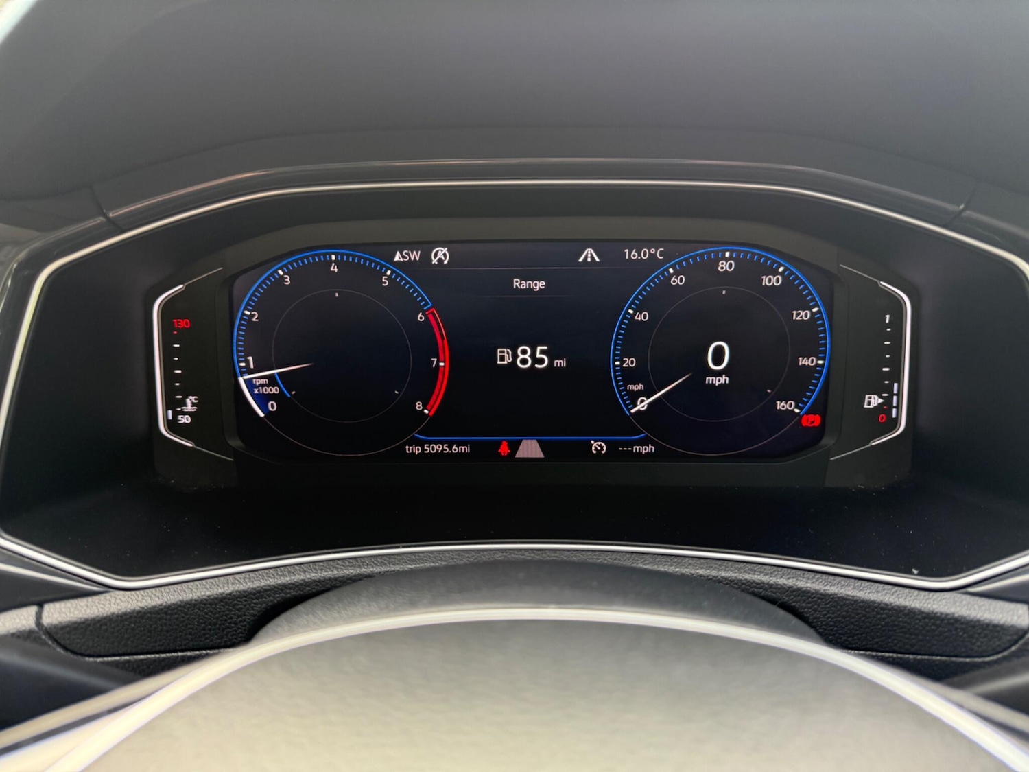 Used Volkswagen T-Roc 2018 for sale - 76992861: Photo 16