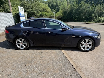 Used Jaguar XE 2023 for sale - 78922838: Photo