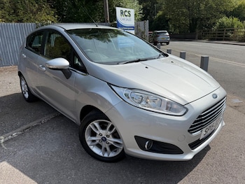 2015 (15) - 1.25 Zetec Euro 5 5dr