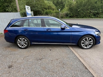 Used Mercedes-Benz C Class 2016 for sale - 78622989: Photo