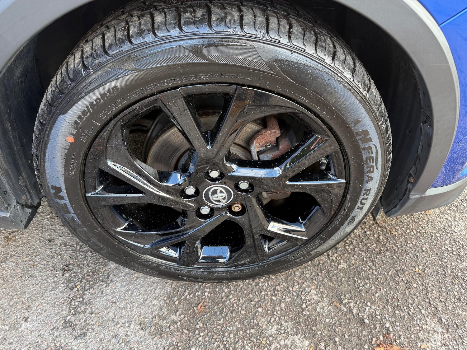 Used Toyota C-HR for sale - 76990239: Photo 14