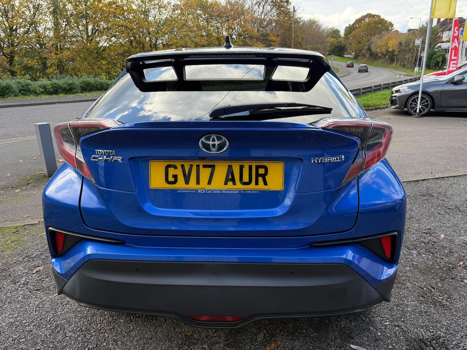 Used Toyota C-HR for sale - 76990239: Photo 3