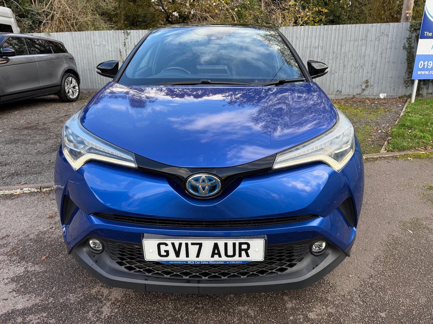 Used Toyota C-HR for sale - 76990239: Photo 9
