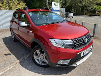 2017 (17) - 0.9 TCe Laureate Euro 6 (s/s) 5dr