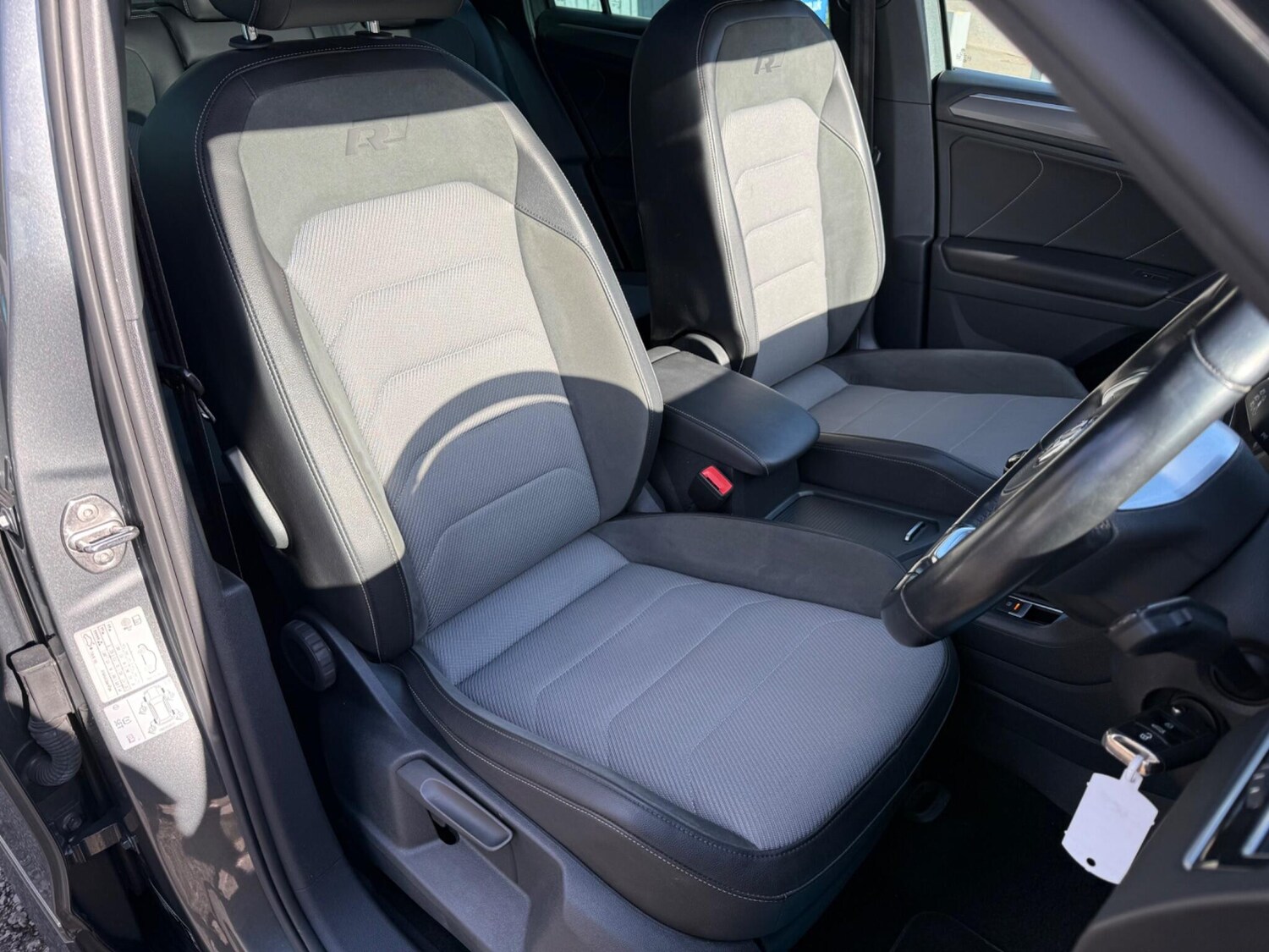 Used Volkswagen Tiguan 2018 for sale - 77598866: Photo 17