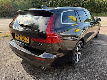 Used Volvo V60 2020 for sale - 75757170: Photo
