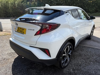 Used Toyota C-HR 2021 for sale - 75657222: Photo